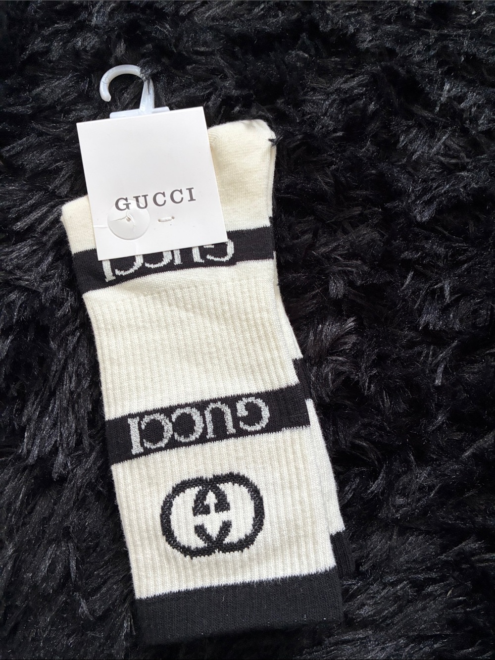 Gucci Cream and Black Logo Crew Socks - GG Stripe - Picture 3 of 3